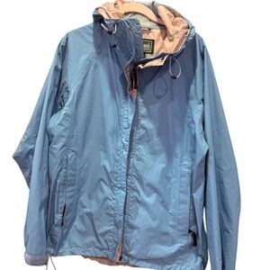 LL BEAN Women’s Blue Gore Tech Rain Windbreaker/ Hood